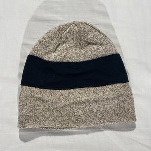 L.L bean mens beanie.